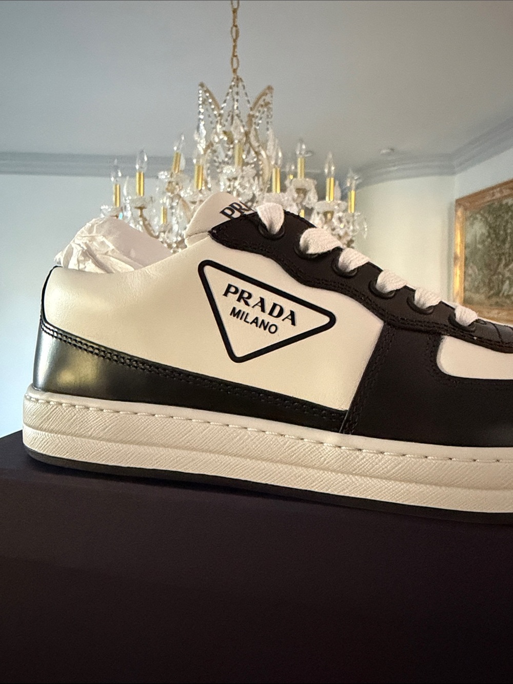 Prada - Picture 3 of 5